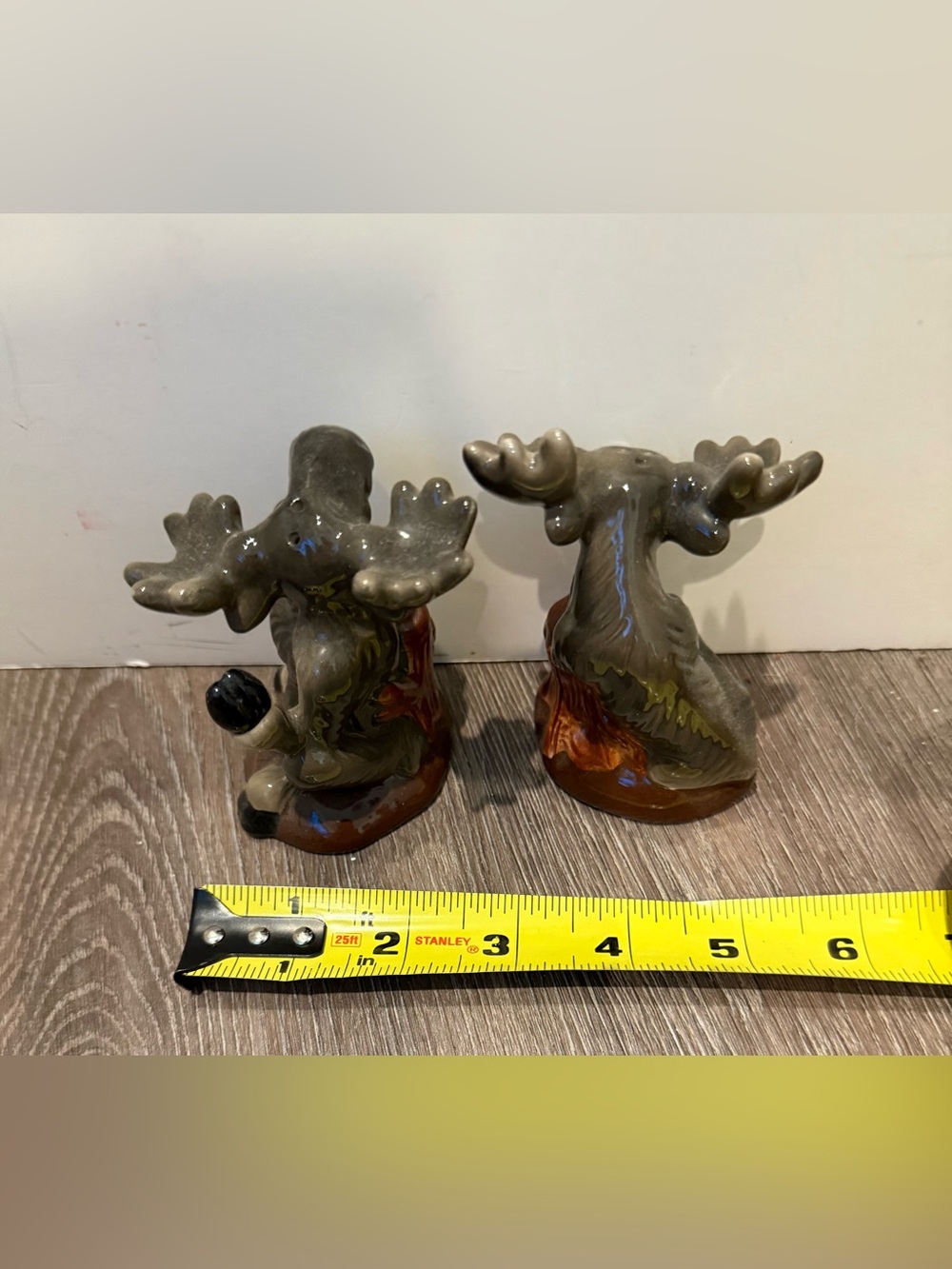 Cute Ceramic Moose Salt and Pepper Shakers- NWT - Picture 5 of 7